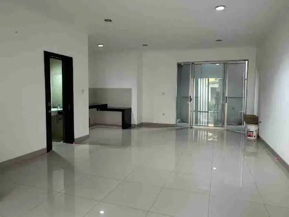 DISEWA MURAH RUMAH 6×15 ATLANTA PIK2