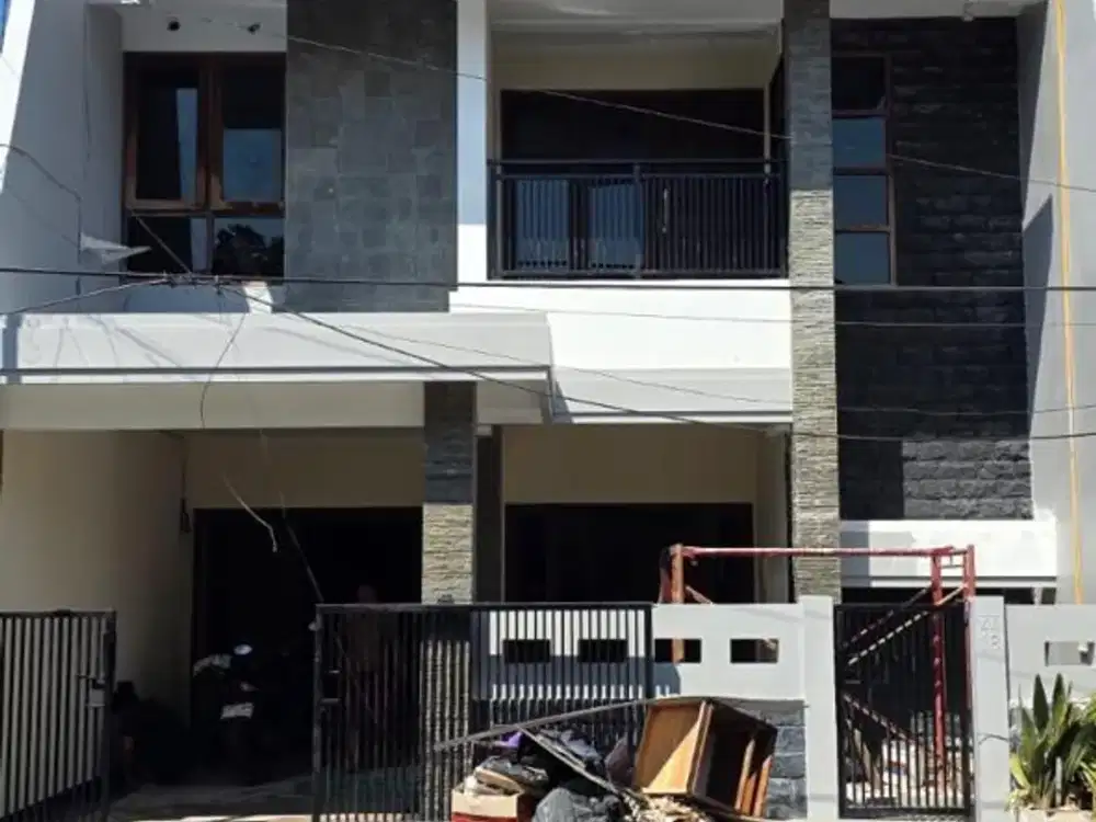 Siap Huni Rumah Terawat di Gunungsari Indah