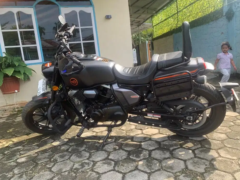 Keeway V 250fi black 2023