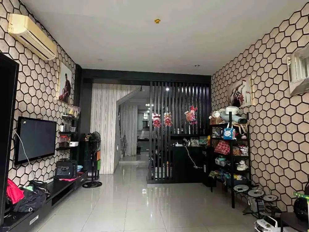 Dijual Cepat! Rumah Golden Palace Dekat Cemara Asri, Best Deal