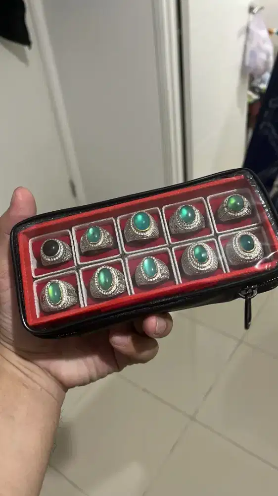 Jual batu bacan kristal giwang