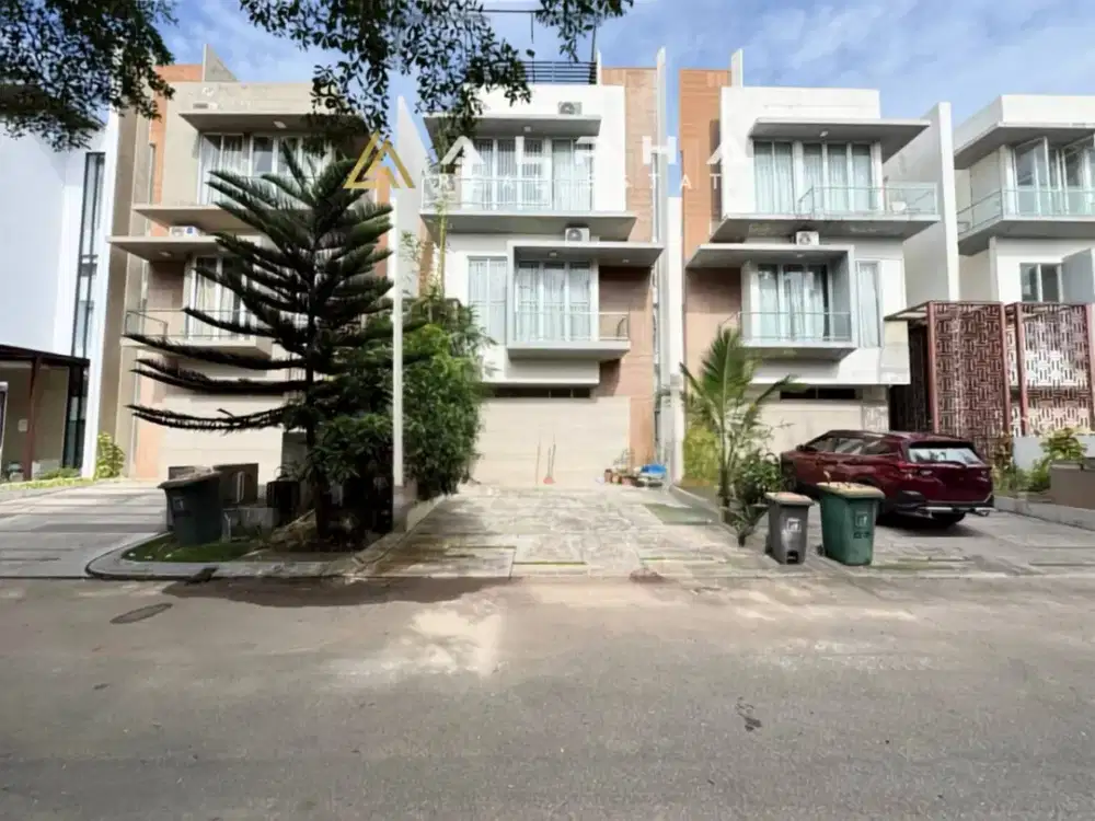 Dijual Cepat Rumah 4 Lantai Citra Land Megah di Batam Center