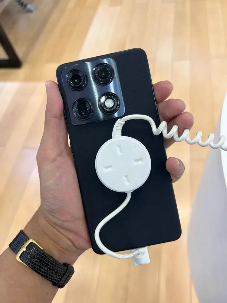 Motorola Signature