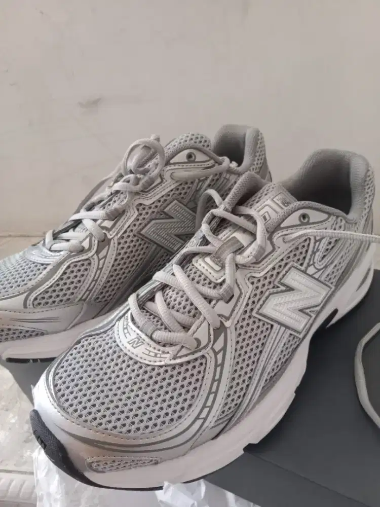 [BNIB] SEPATU SNEAKER NEW BALANCE 740 UNISEX - GREY