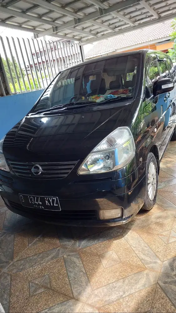 Nissan Serena HWS AT Black 2013