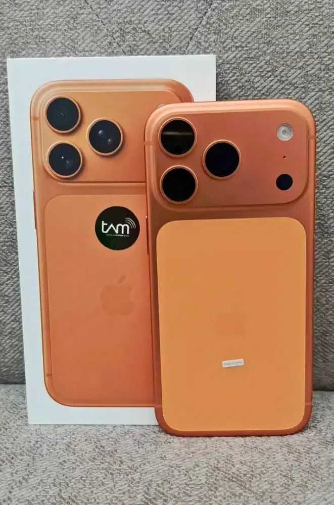 iPhone 17 pro 256 ibox