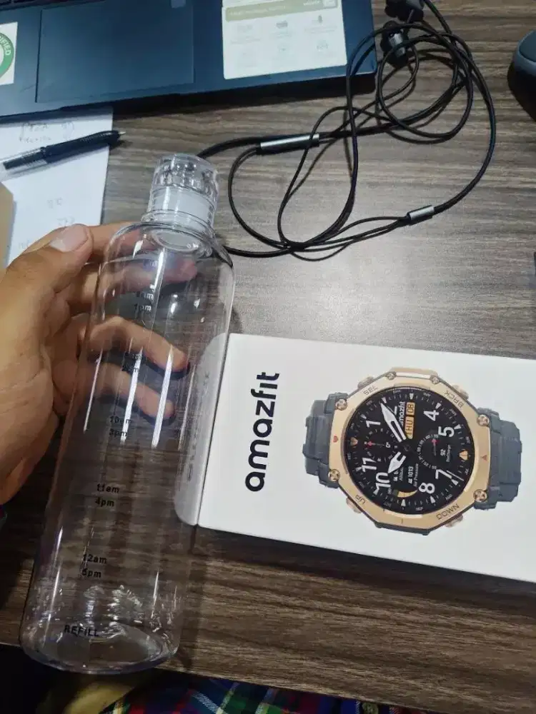 Amazfit t-rex 3 pro black gold