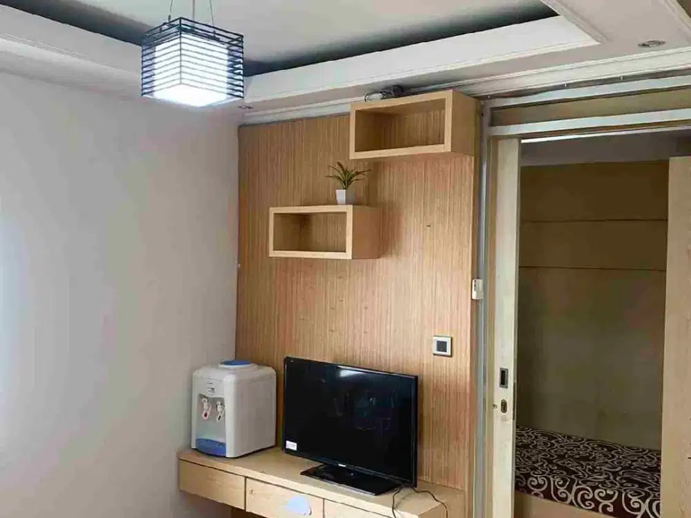 Apartemen Menteng Square Salemba dekat UI type 2 BR disewakan bulanan tahunan type terluas lantai rendah