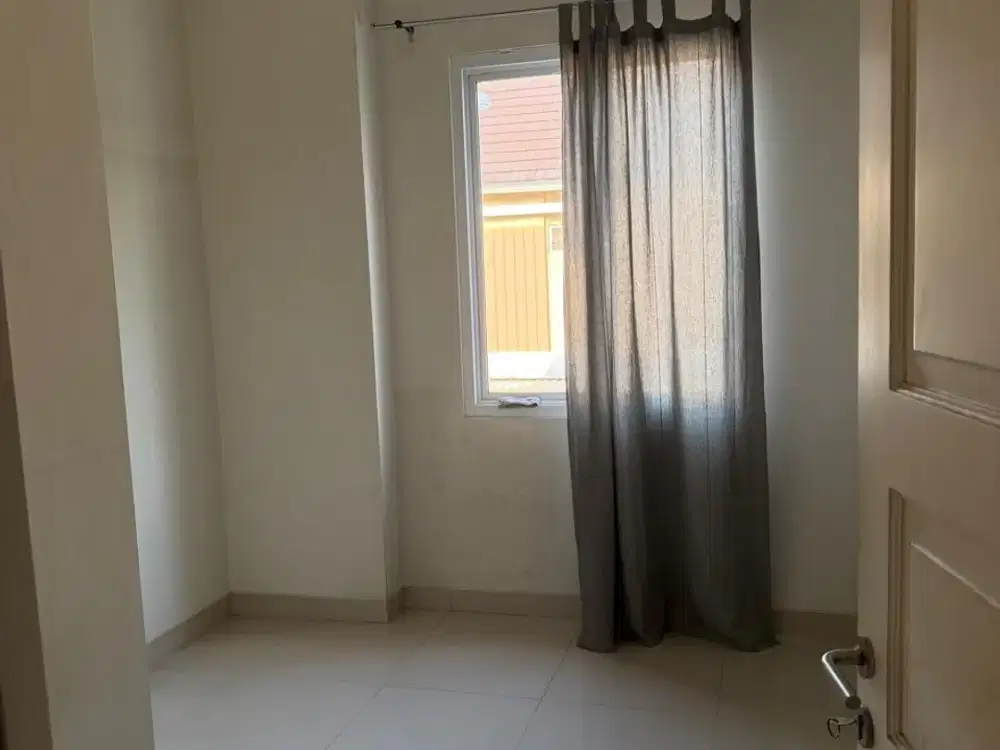 DIESEWAKAN CLUSTER MILLANO VILLAGE 2LT KT2+1 DI GADING SERPONG
