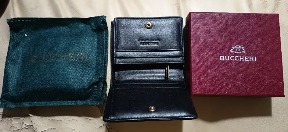 Dompet Wanita Bucerri