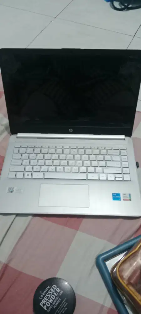 Lapto HP Core i5-1155G7 generasi ke-11