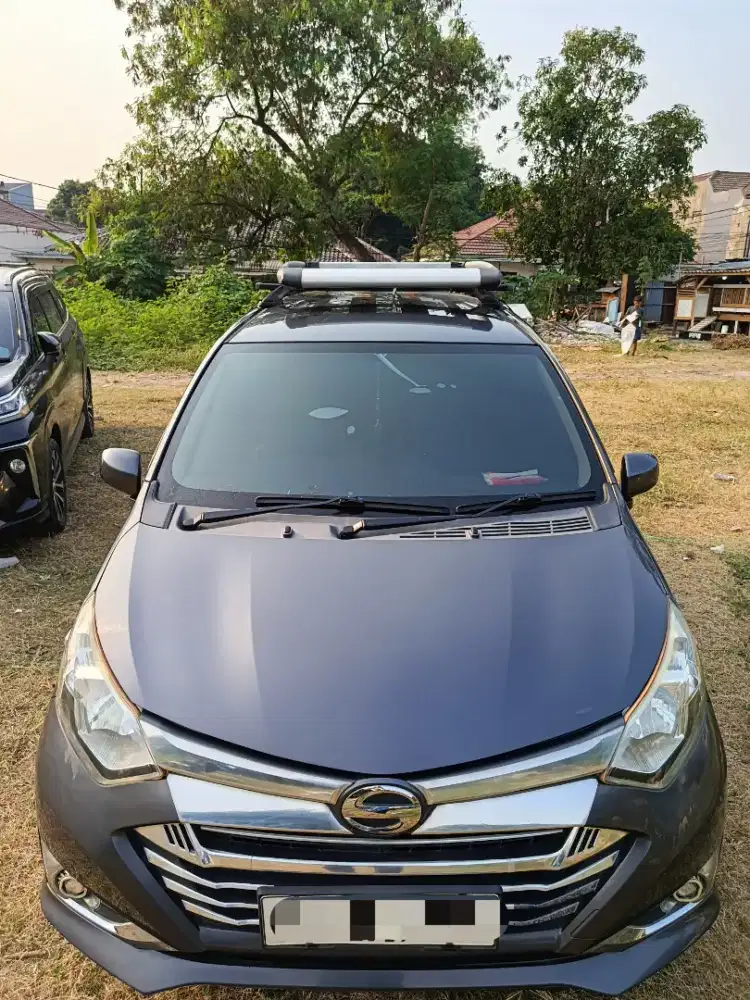 Daihatsu Sigra X 1.2 MT Grey 2016