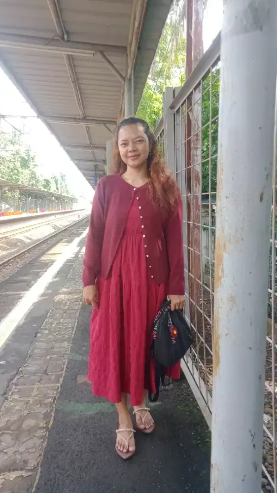 Cari kerjaan art atau momong baby