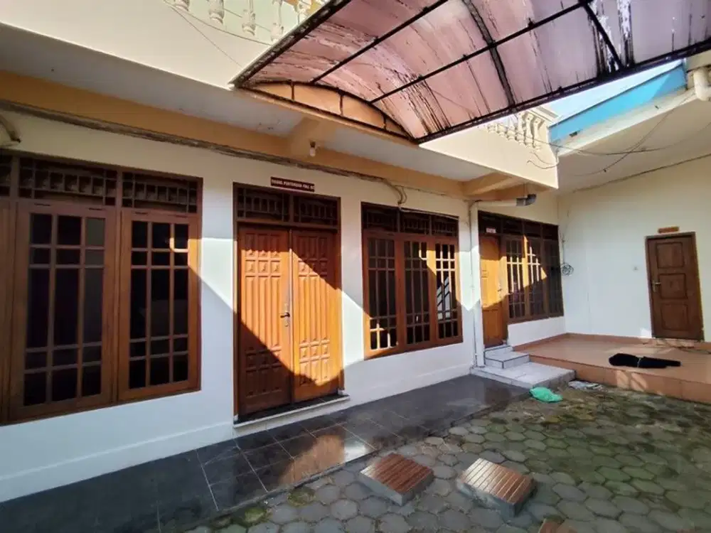 Disewakan Bangunan Usaha Strategis di Jl. Magelang