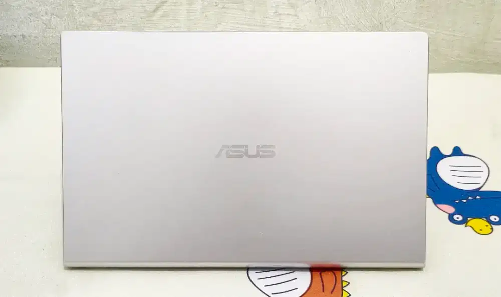 Asus vivobook x515ma backlith Fhd Intel n4020/8/256 siap pakai nominus