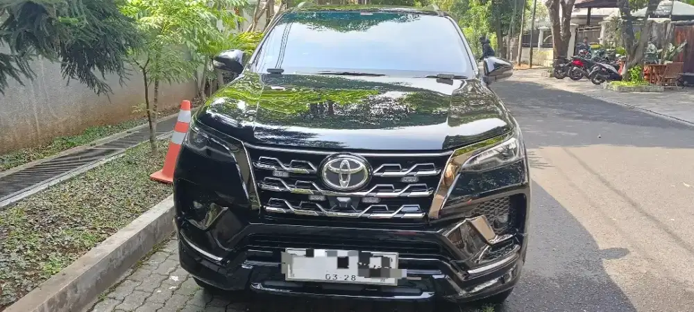 Fortuner GR SPORT 4x2 matic diesel