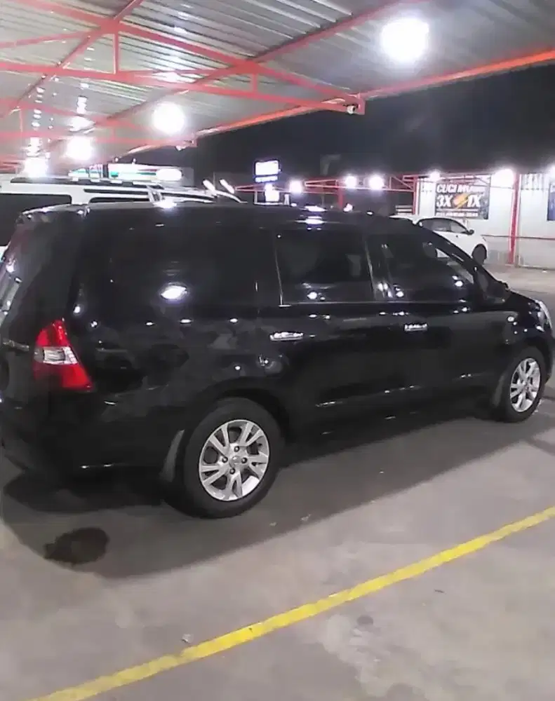 Grand Livina XV matic 2011 murah