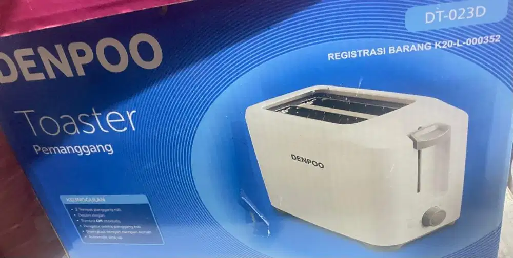Toaster pemanggang roti