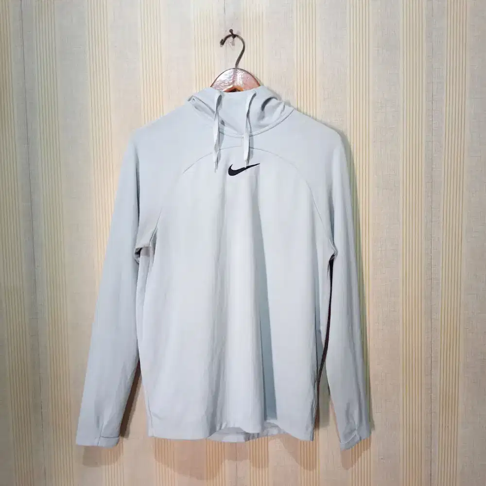 Men's Nike Sports Training Long Sleeves Size M