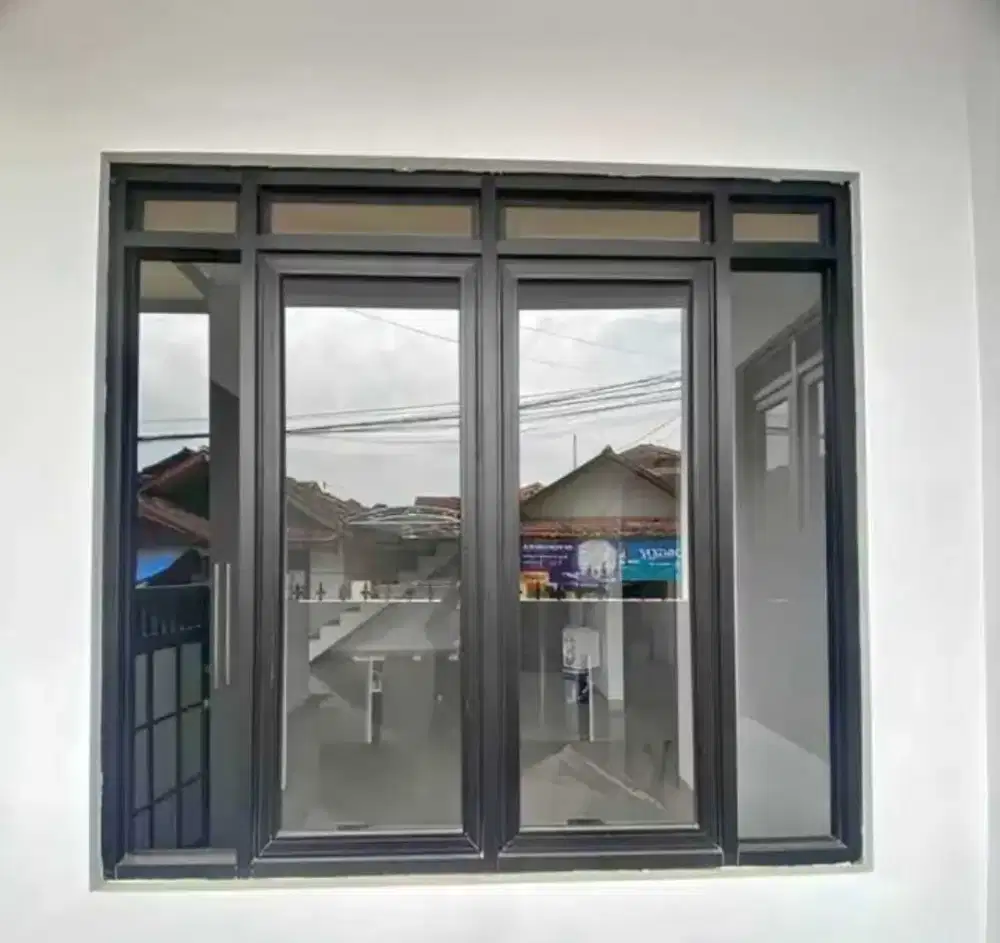 Kusen dan pintu almunium plafon partisi