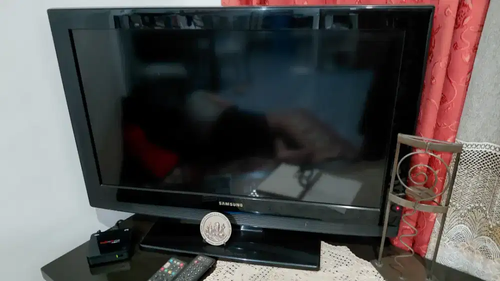 Jual tv merk.samsung 32*