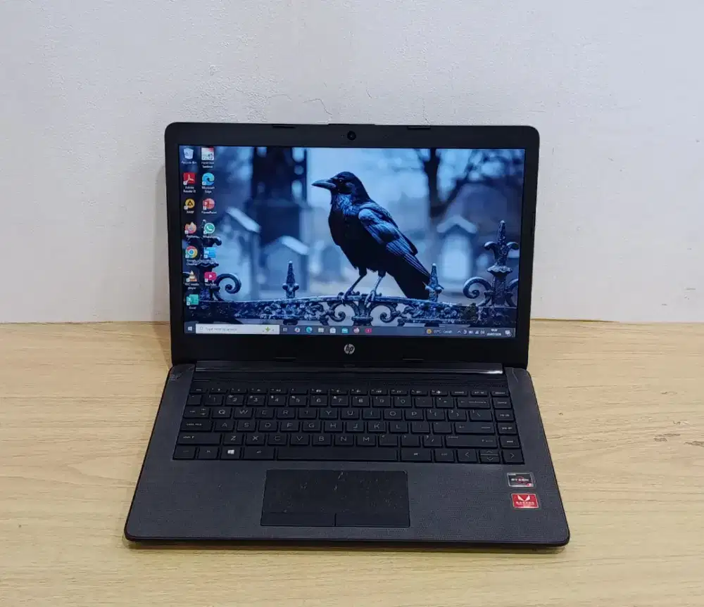 Laptop HP 14-cm0xxx prosesor AMD Ryzen 3 2200U RAM 4GB SSD 512GB