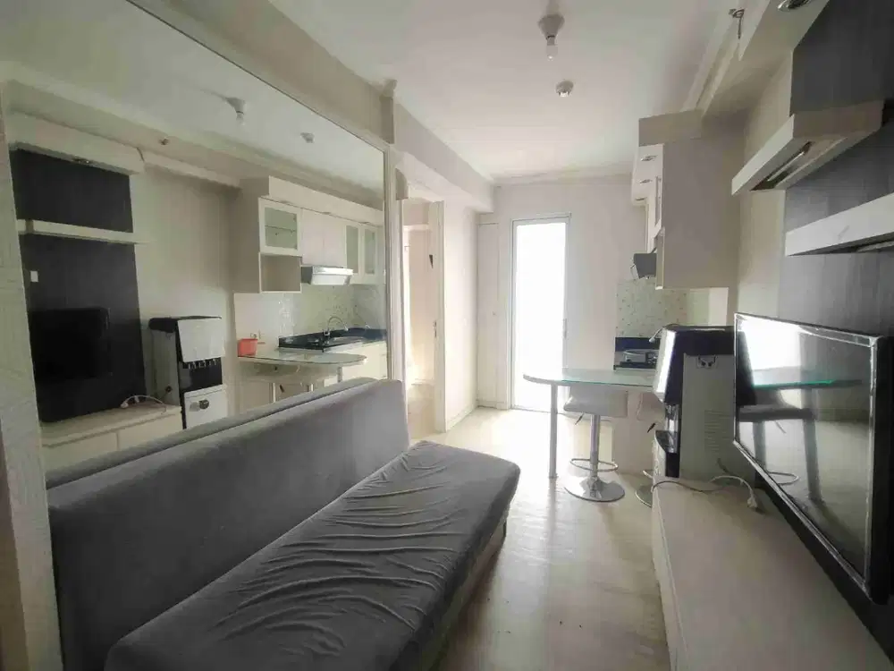 Disewakan satu Kamar Furnished Apartemen Bassura city free IPL