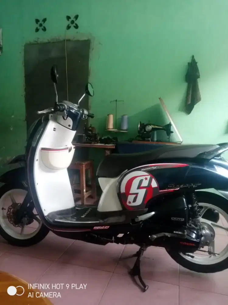 Honda scoopy tahun 2014