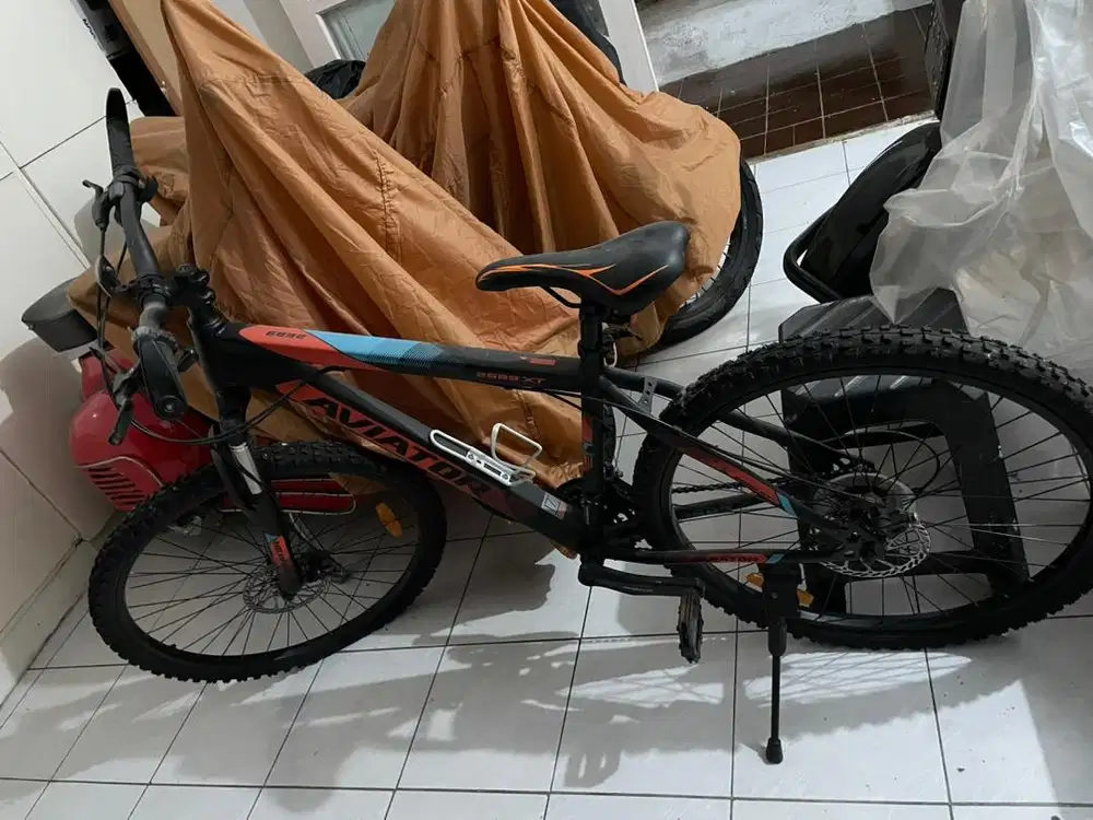 Sepeda masih baru
