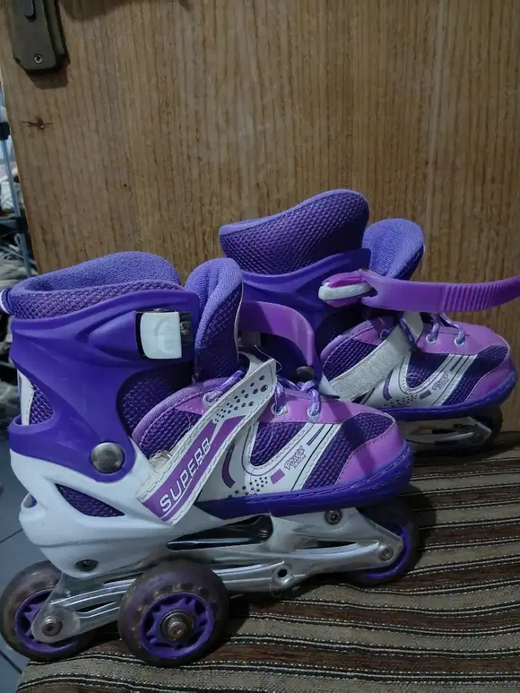 Sepatu Roda Anak