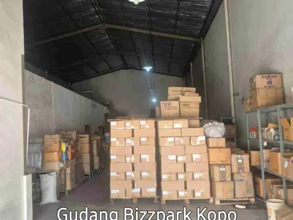 Gudang Tol Kutawaringin
