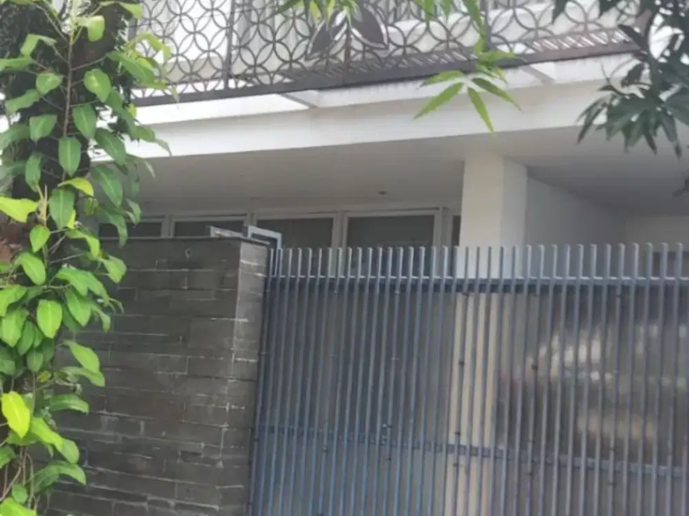 Dijual Rumah di Bintaro Sektor 4, Pondok Jaya, Pondok Aren, Tangerang Selatan