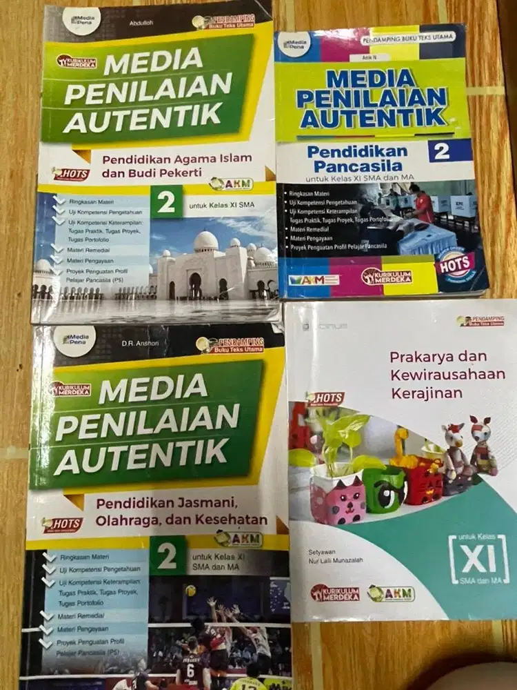 buku paket kelas 11