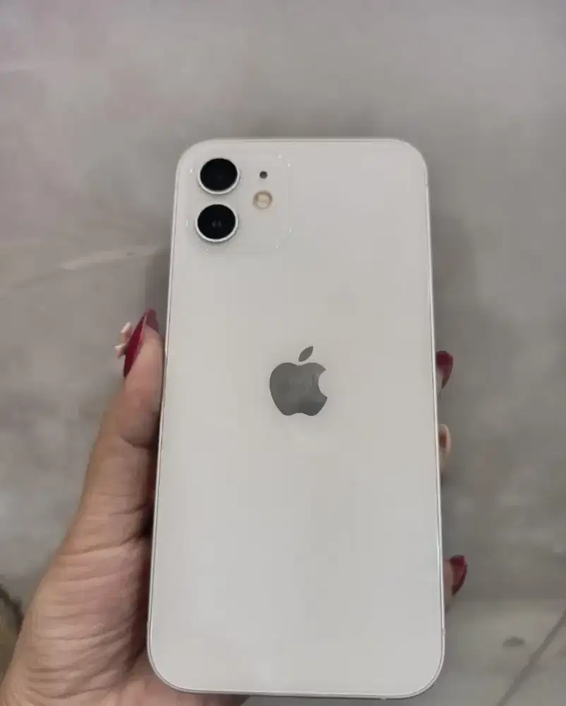 Iphone 12 64GB -Second