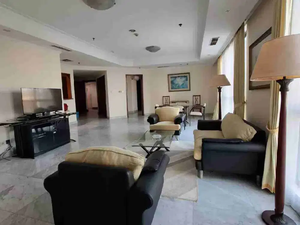 Kondominium Regensi 3BR unit : 1603, Tunjungan Plaza, Sheraton, Surabaya Pusat.
