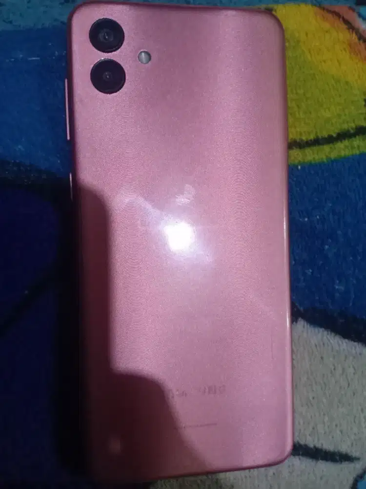 Samsung a04 4/64gb mullus minus kamera