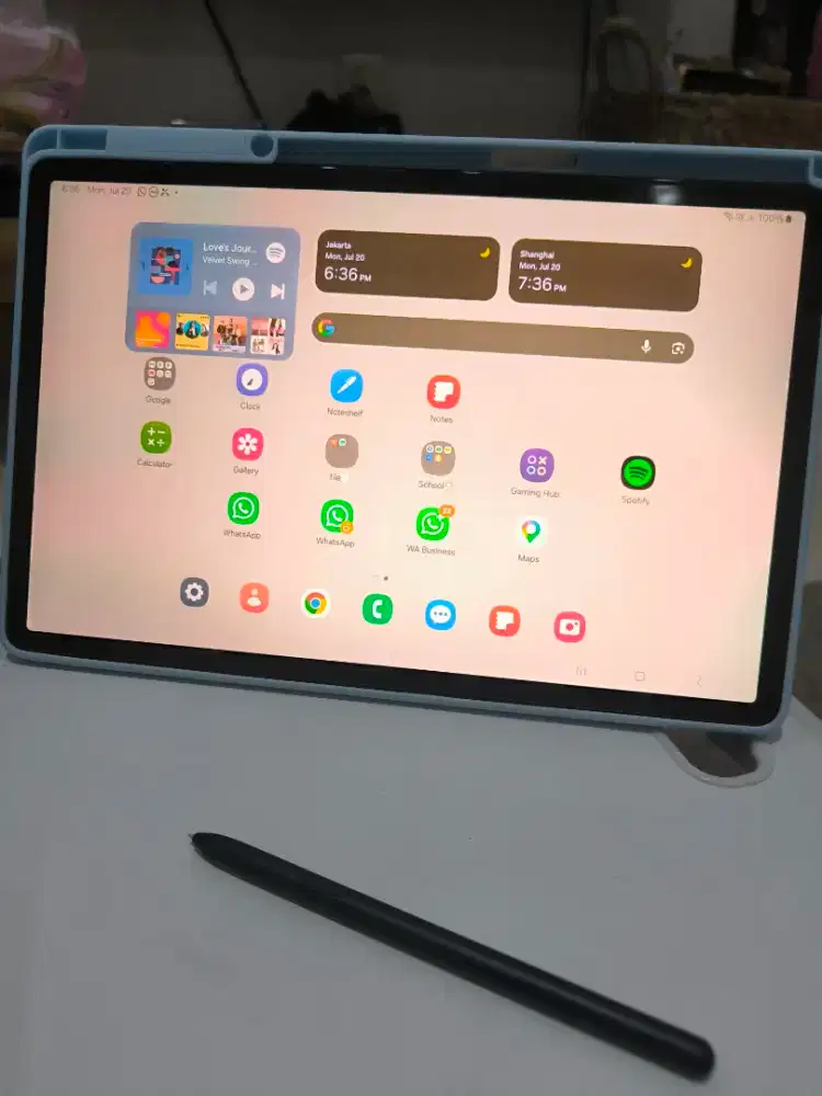 Samsung Galaxy Tab S7 FE 5G paket lengkap sempurna