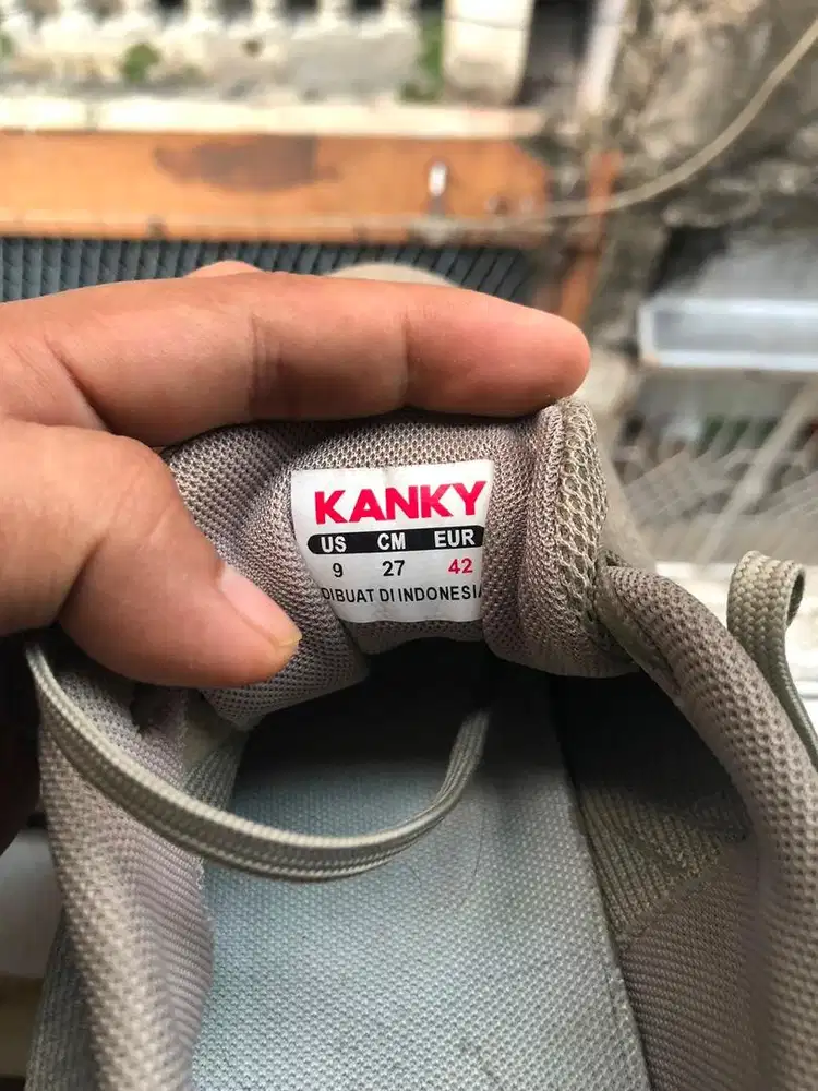 Sepatu kanky uk42/9.5