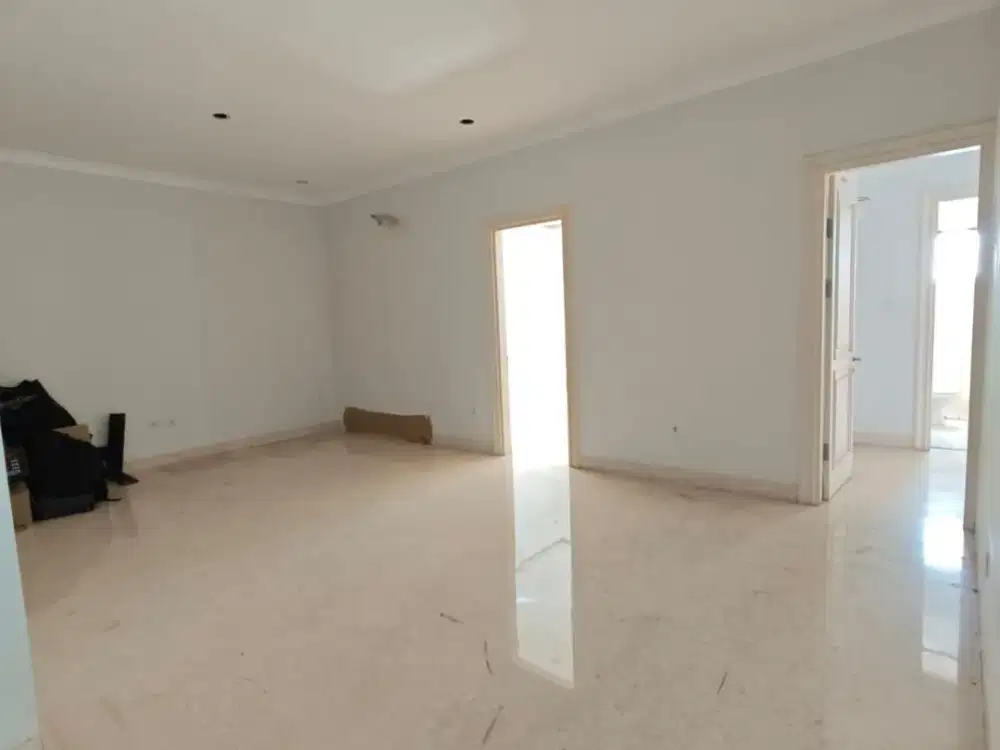 Dijual Rumah Bangunan Mandiri Alam Sutera