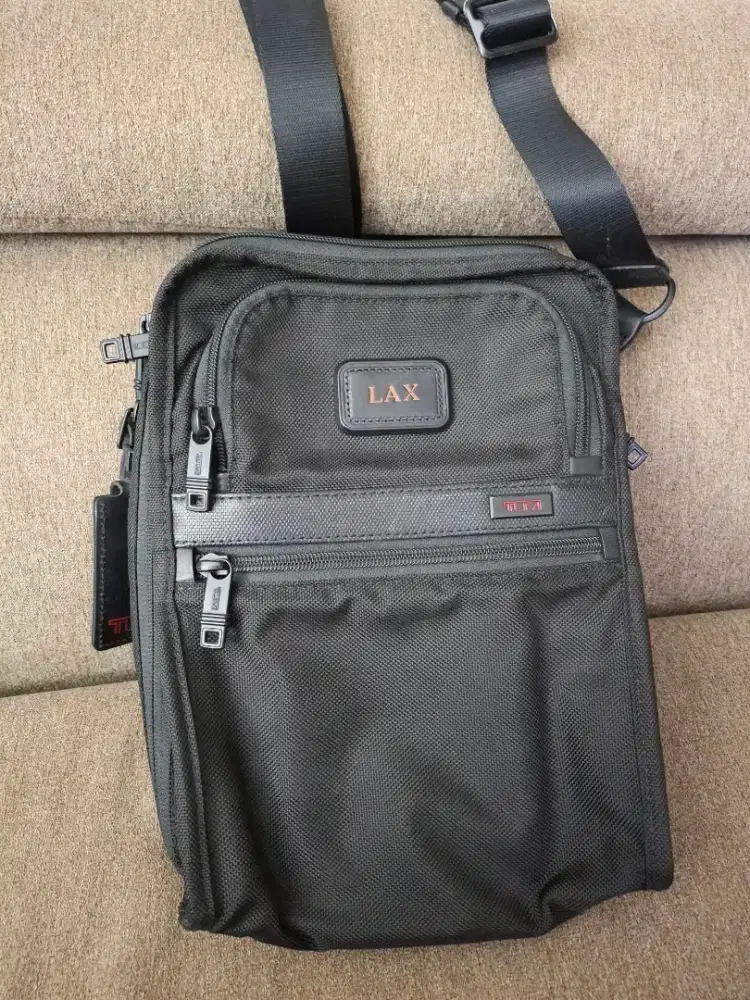 Tumi Alpha II Sling bag