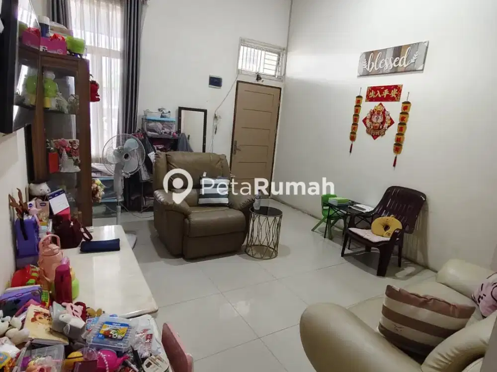 DIJUAL RUMAH JALAN BAKTI LUHUR KOMPLEK SEVILLA SUITES - MEDAN HELVETIA (VERA)