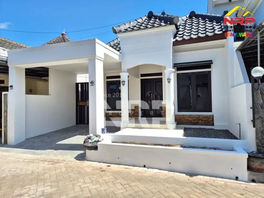 Dijual Rumah Dengan Konsep Modern Klasik  di Perum. Mendut Regency - Banyuwangi