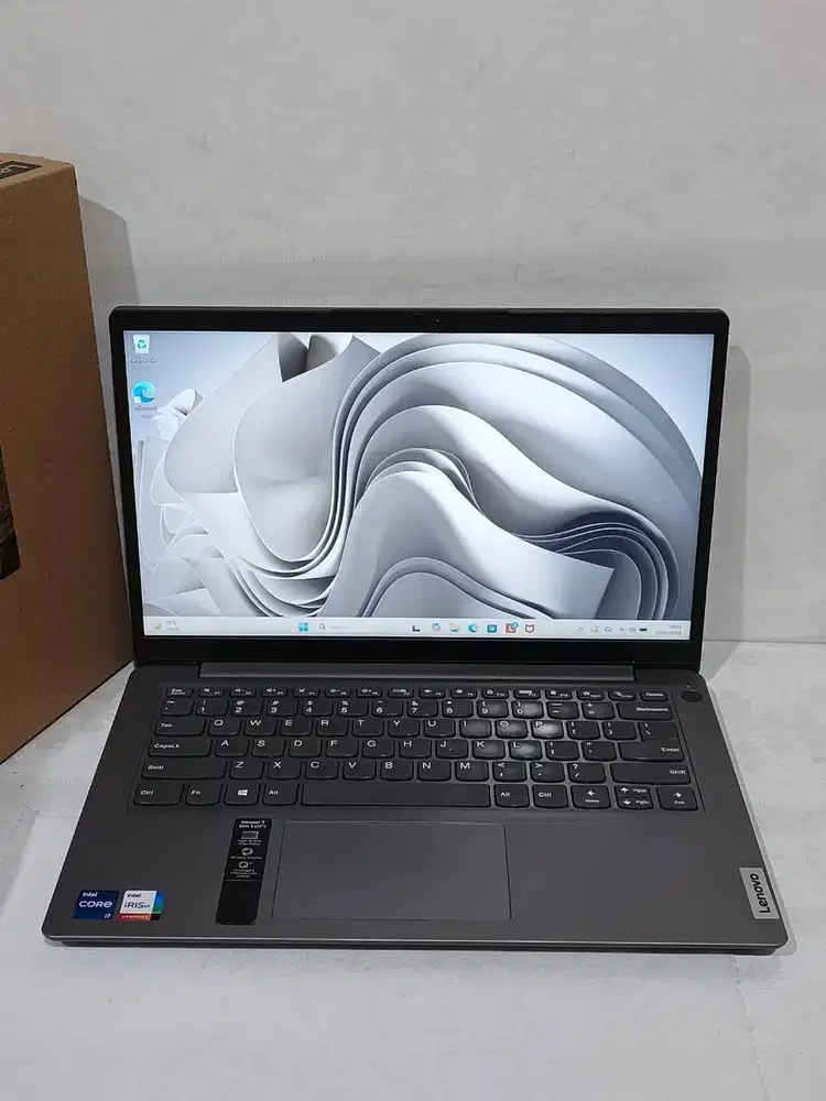 Lenovo Ideapad 3 Core i7 Ram 12 Gb SSD 512GB Intel Iris Layar 14 FHD
