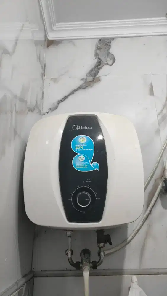 Waterheater Midea kapasitas 10L