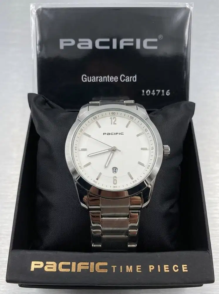 Jam tangan pasifik