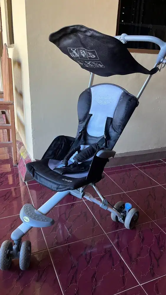 Stroller roda tiga