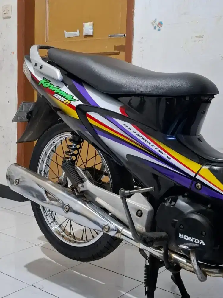 Dijual Honda kharisma 12 D siap pakai