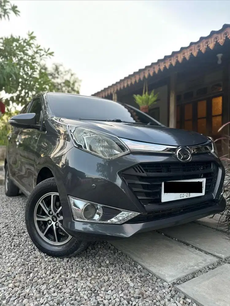 Daihatsu Sigra R Delux