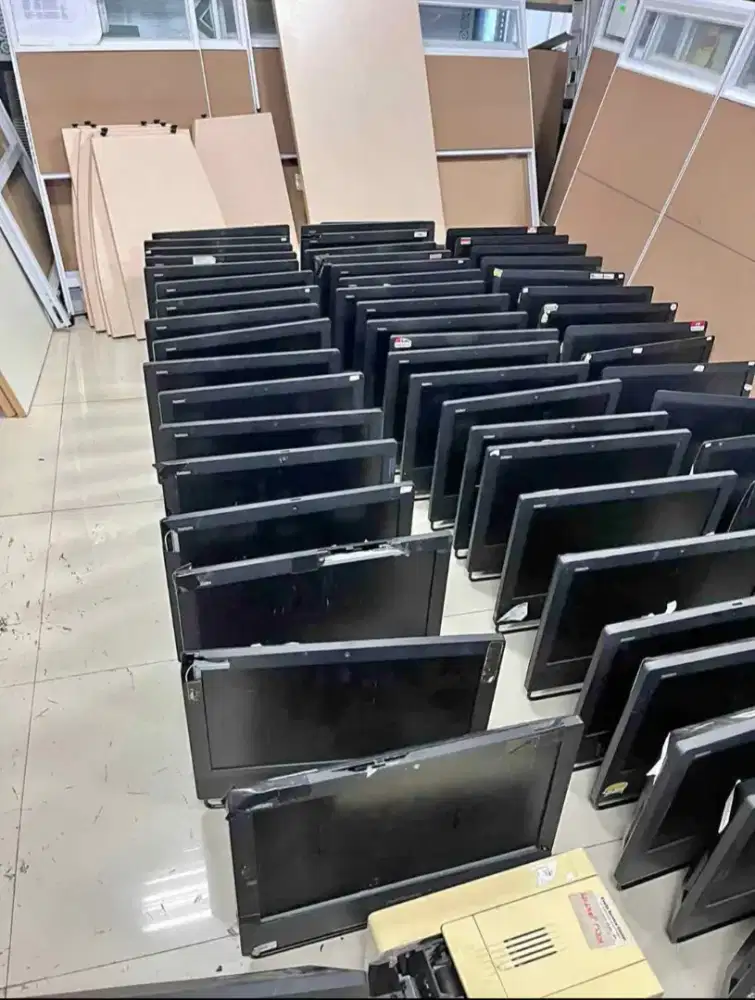 TERIMA BELI COMPUTER BEKAS EX KANTOR/LELANGAN DLL