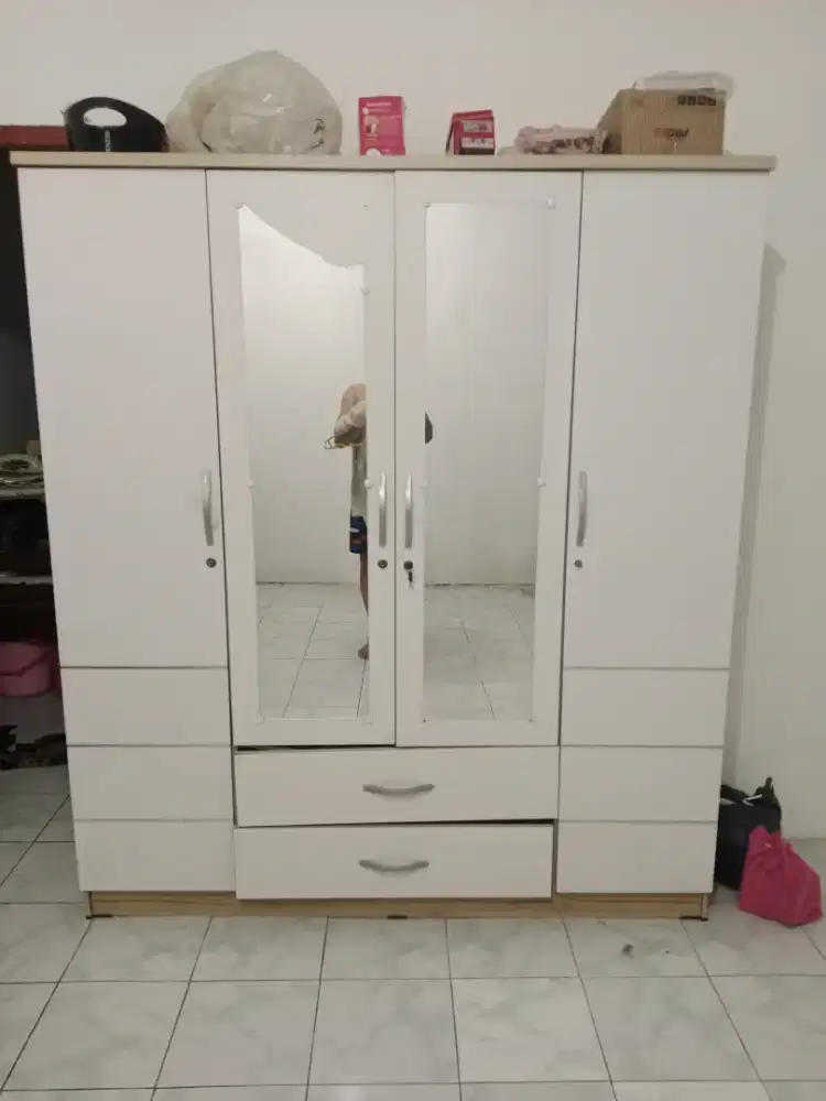 Dijual Lemari 3 pintu